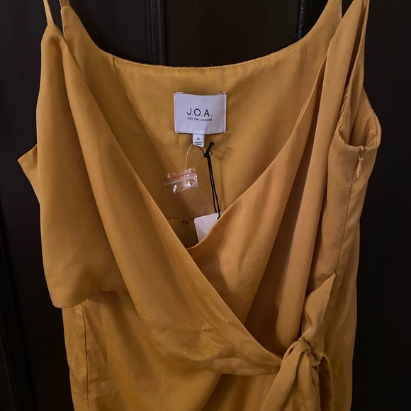 Lulu’s dress - Picture 7 of 7